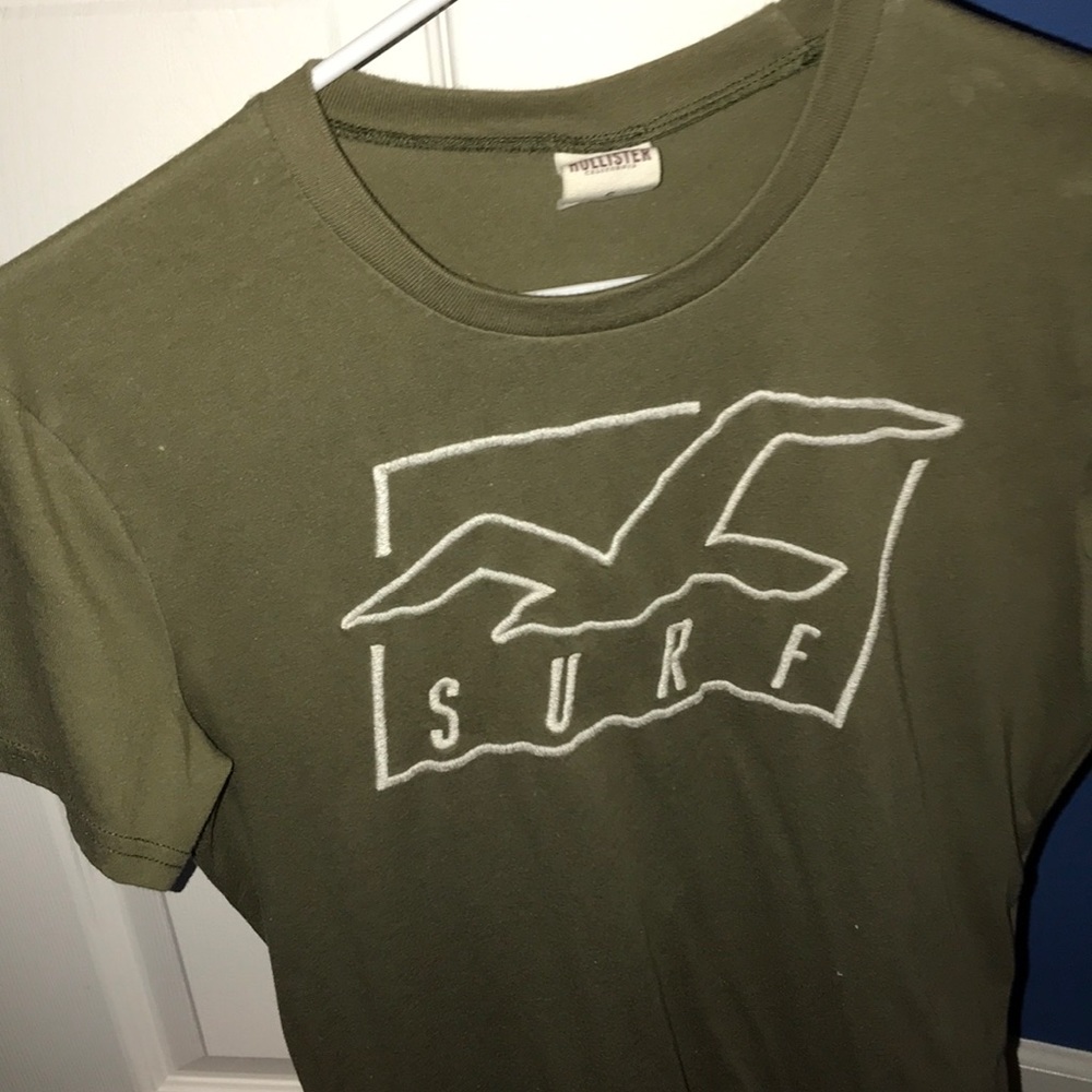 Hollister T-Shirt